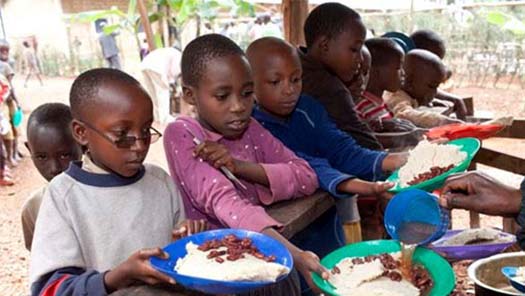 Projet der Welthungerhilfe für Kinder-Mahlzeiten in in Burundi: Die DAT unterstützt
