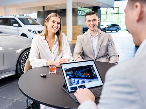 Thema des Monats August 2026 | Auto-Anschaffung bleibt wichtig