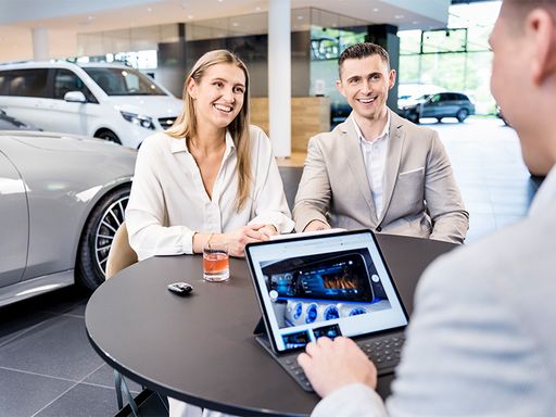 Thema des Monats August 2026 | Auto-Anschaffung bleibt wichtig