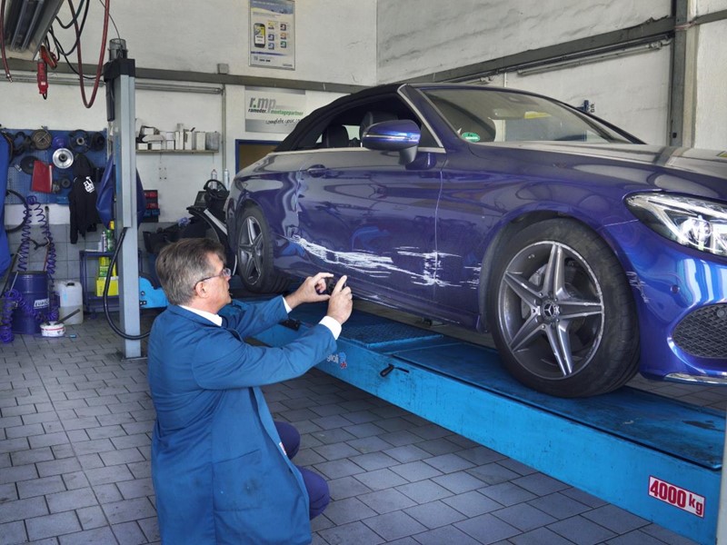 Werden Sie DAT Expert Partner - Die DAT Kfz-Gutachter