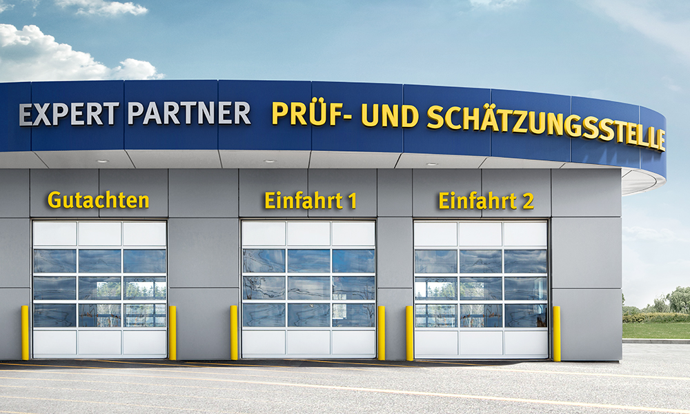 Außenansicht eines DAT Expert Partner Standorts. Zertifizierte Kfz-Gutachter der DAT, die mit der vollumfänglichen Sachverständigen-Software SilverDAT 3 Expert Partner arbeiten